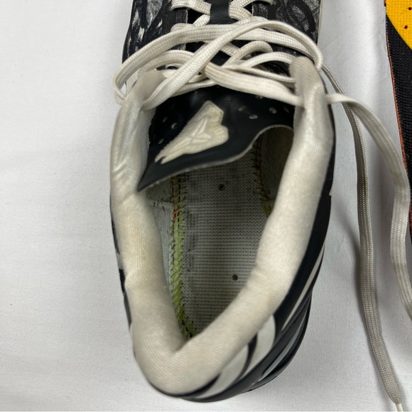 Nike Zoom Kobe 8 VIII iD Size US 8 Black/White Basketball Sneakers 586174-992 - Picture 9 of 9